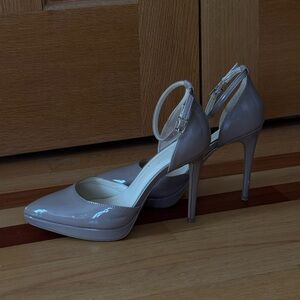 Jessica Simpson Elegant Beige Women's Heels